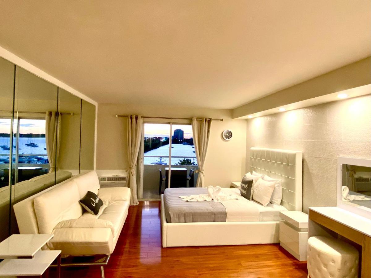 Modern Waterfront Apartment With Miami Skyline View, Free Parking 5 Mins Drive To ميامي بيتش المظهر الخارجي الصورة